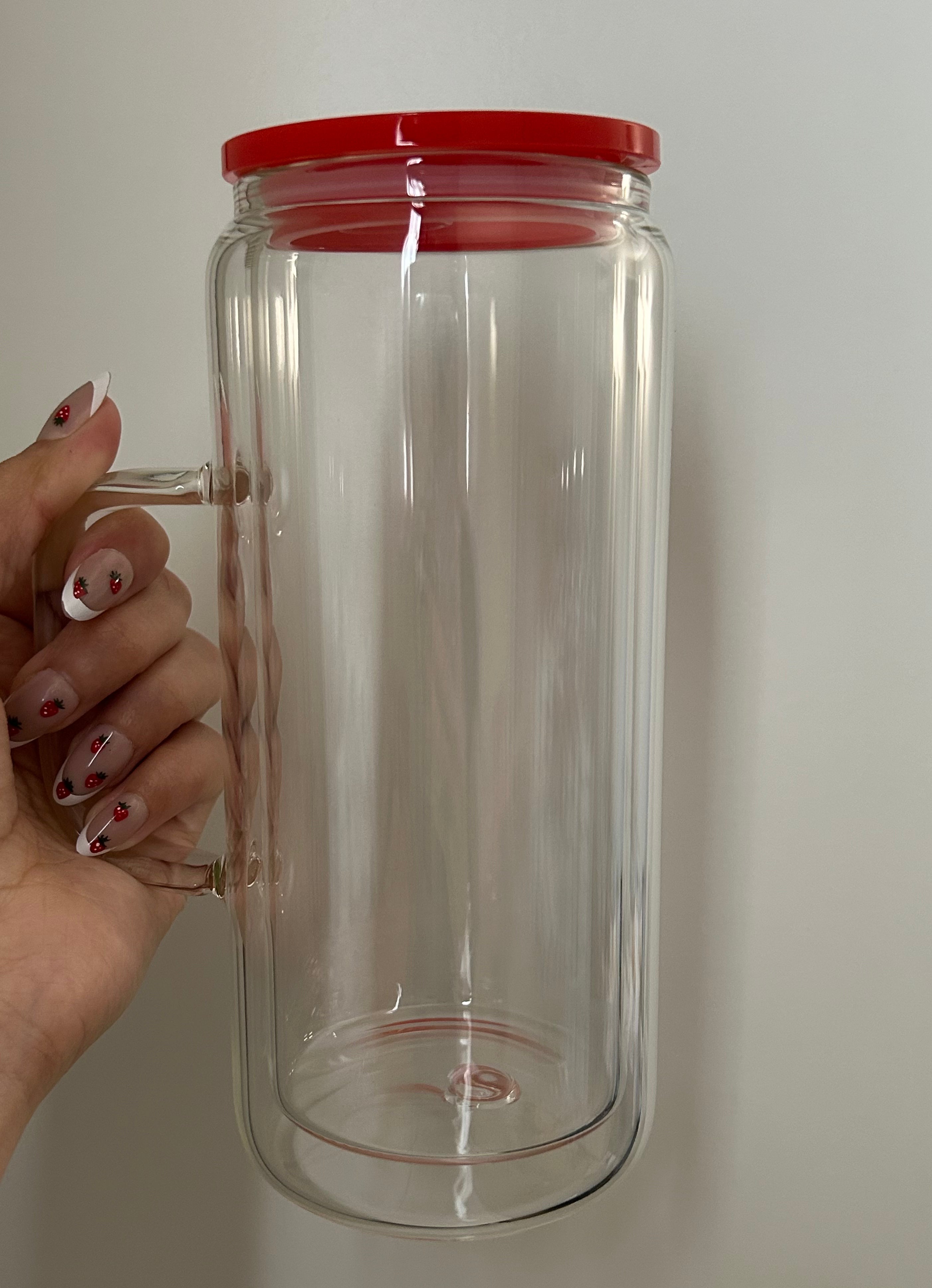 Red 20 oz glass handle with lid